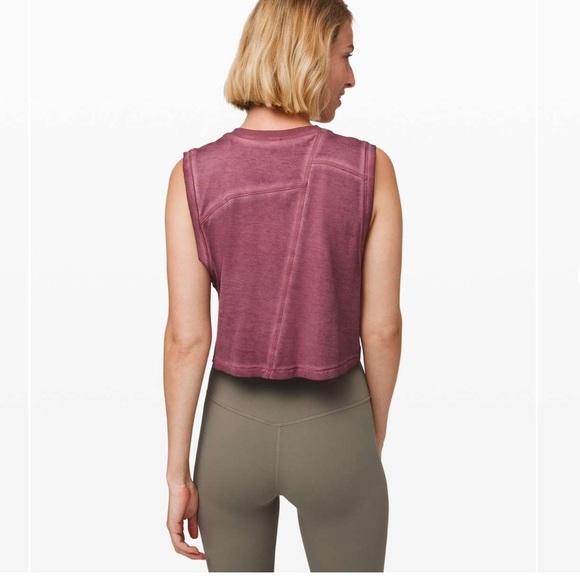 Bundle of 2 Lululemon Tank Tops! Please read description for sizing. - Picture 11 of 12